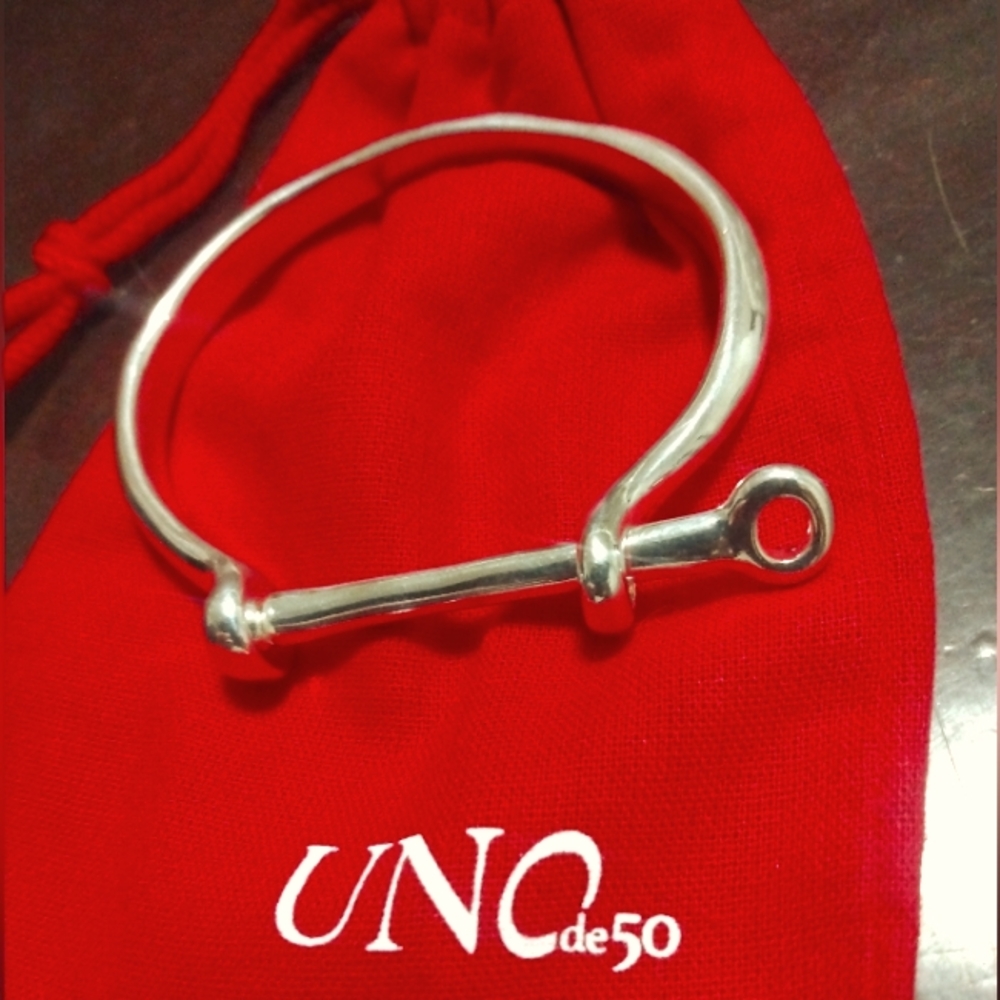 UNO de 50 SHACKLED BRACELET